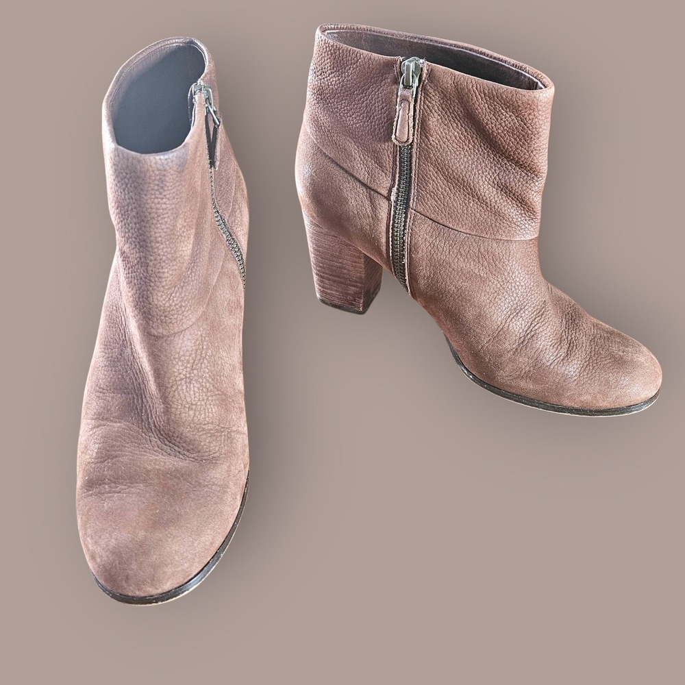 Cole Haan Cassidy Brown Leather Nike Air Heeled Ankle Boots‎ Booties Size 9B